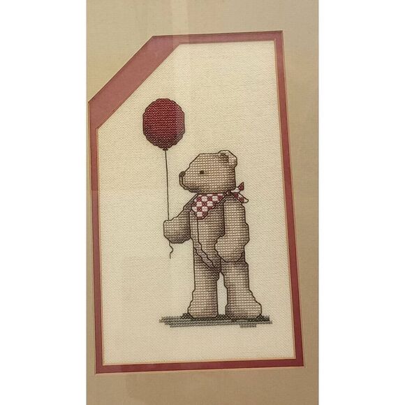 Vintage cross stitch, bear, balloons, framed - Picture 2 of 6